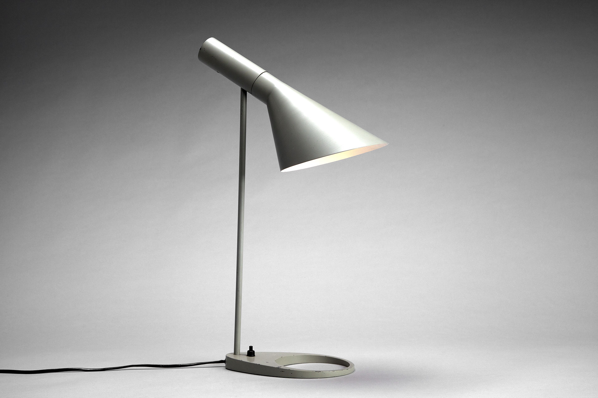 Jacksons Visor Table Lamp Arne Jacobsen Visor Table Lamp