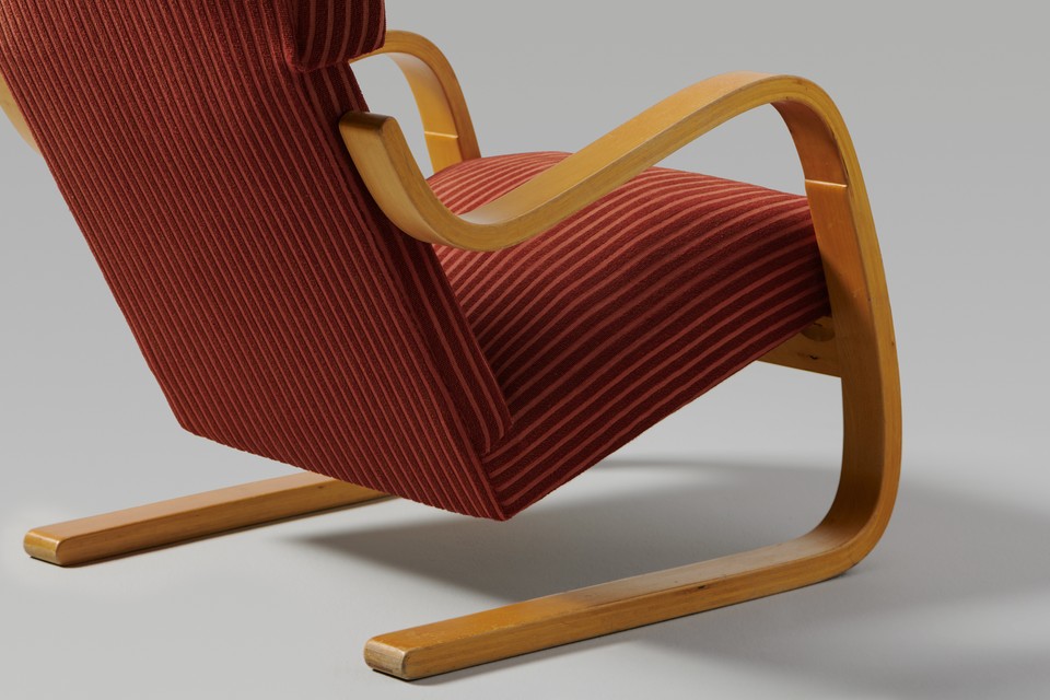 Alvar Aalto – High Back Armchair No. 401 - Jackson Design