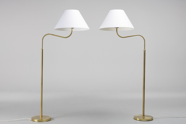 Pair of 'Large Camel' Floor Lamps, Model no. 2168