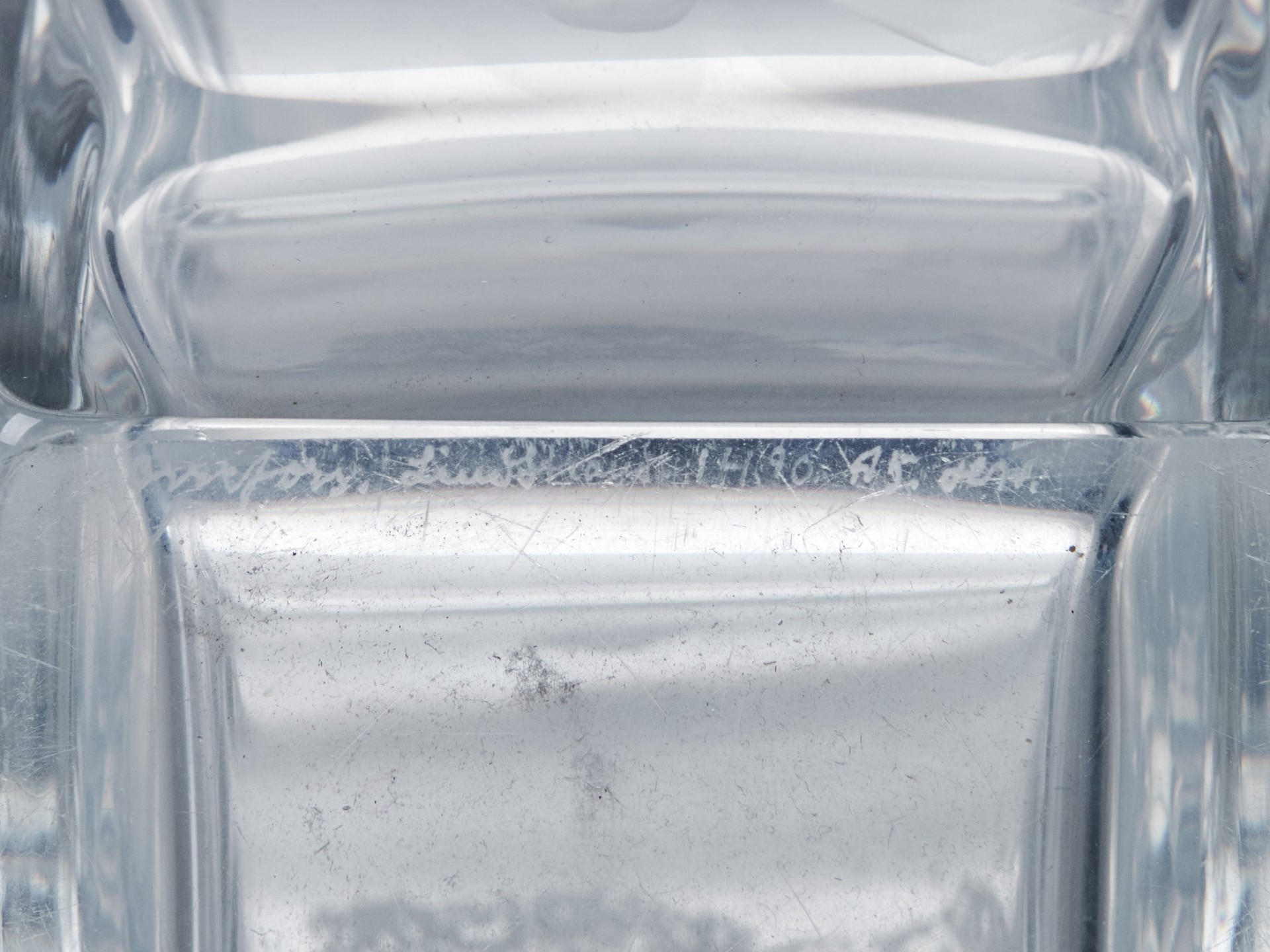 Vicke Lindstrand – Vase - Jackson Design