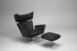 'Oxe' Chair and Footstool