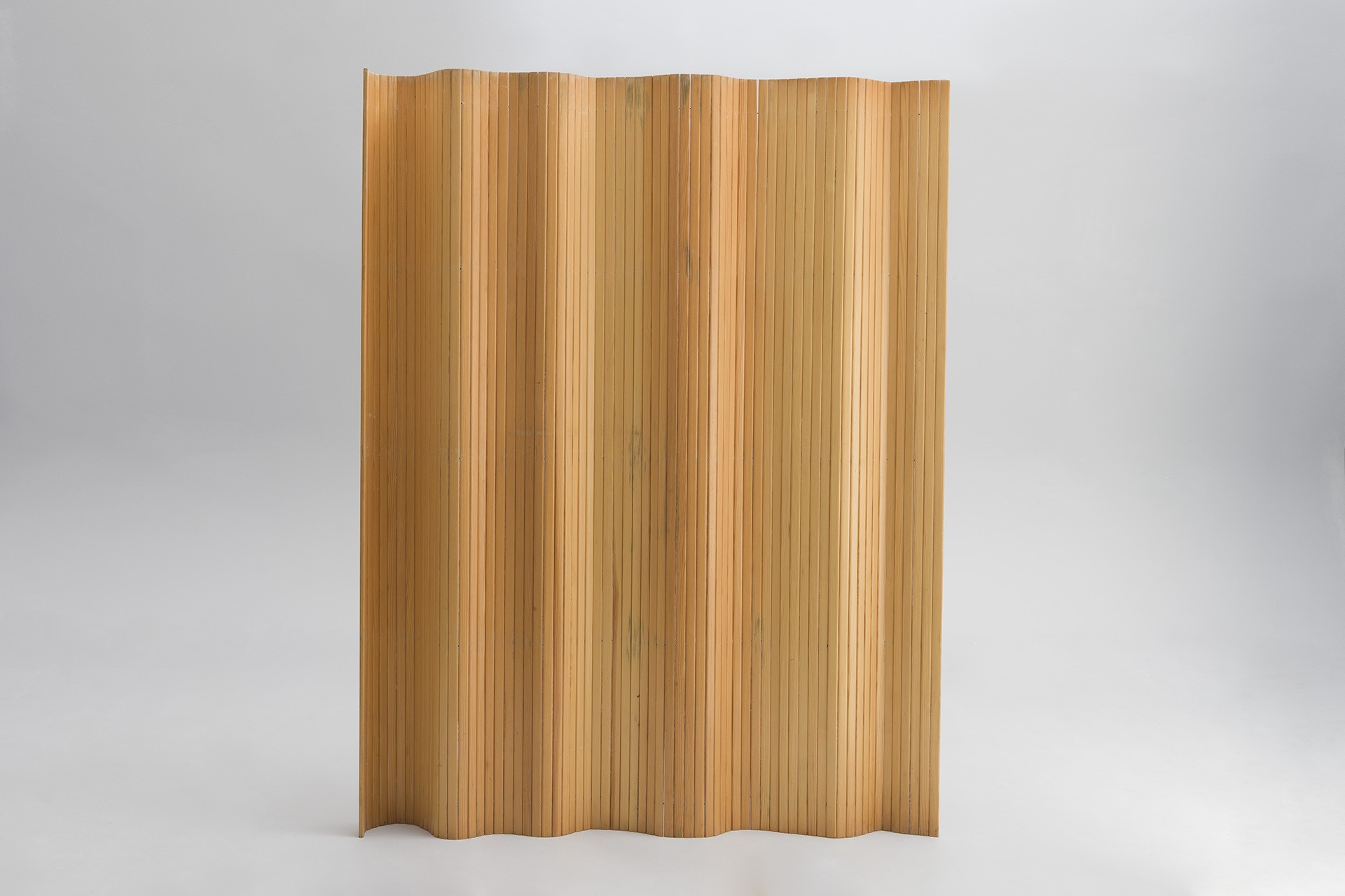 Alvar Aalto – Pair of Extra High Screens Model no.100 - Jackson Design