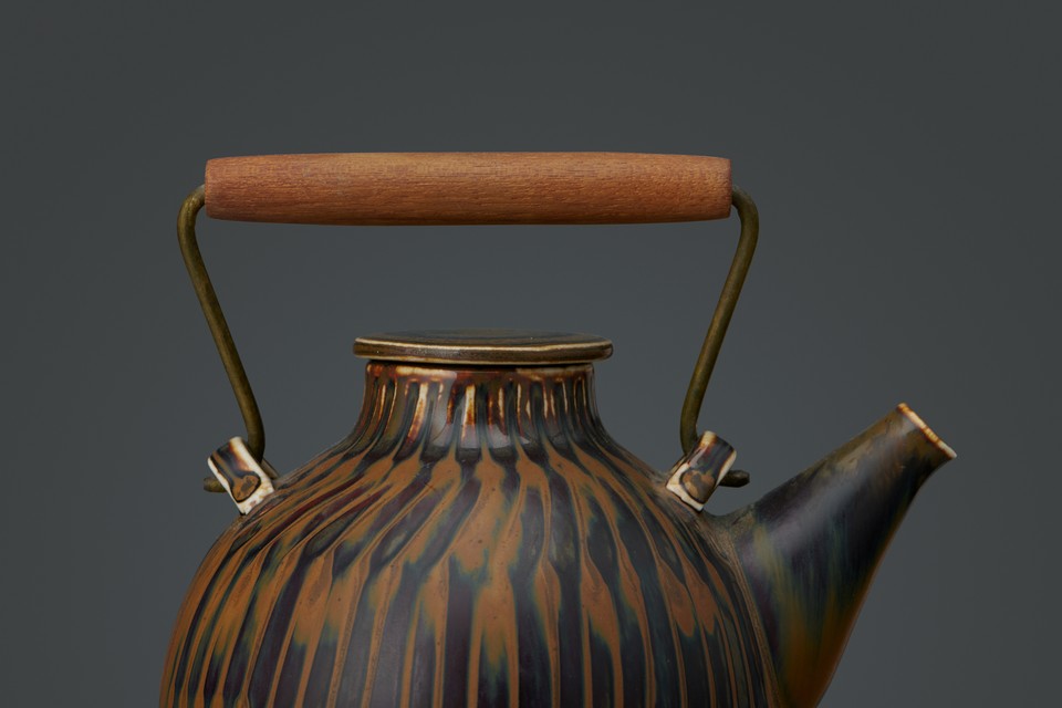 Stig Lindberg – Two Teapots - Jackson Design