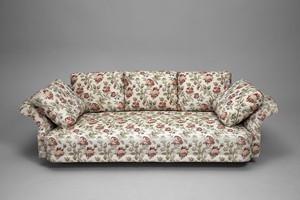"Liljevalchs" Sofa