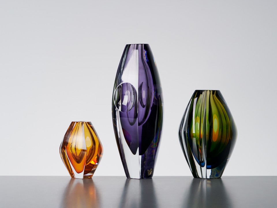 Mona Morales-Schildt – Set of Three 'Ventana' Vases - Jackson Design