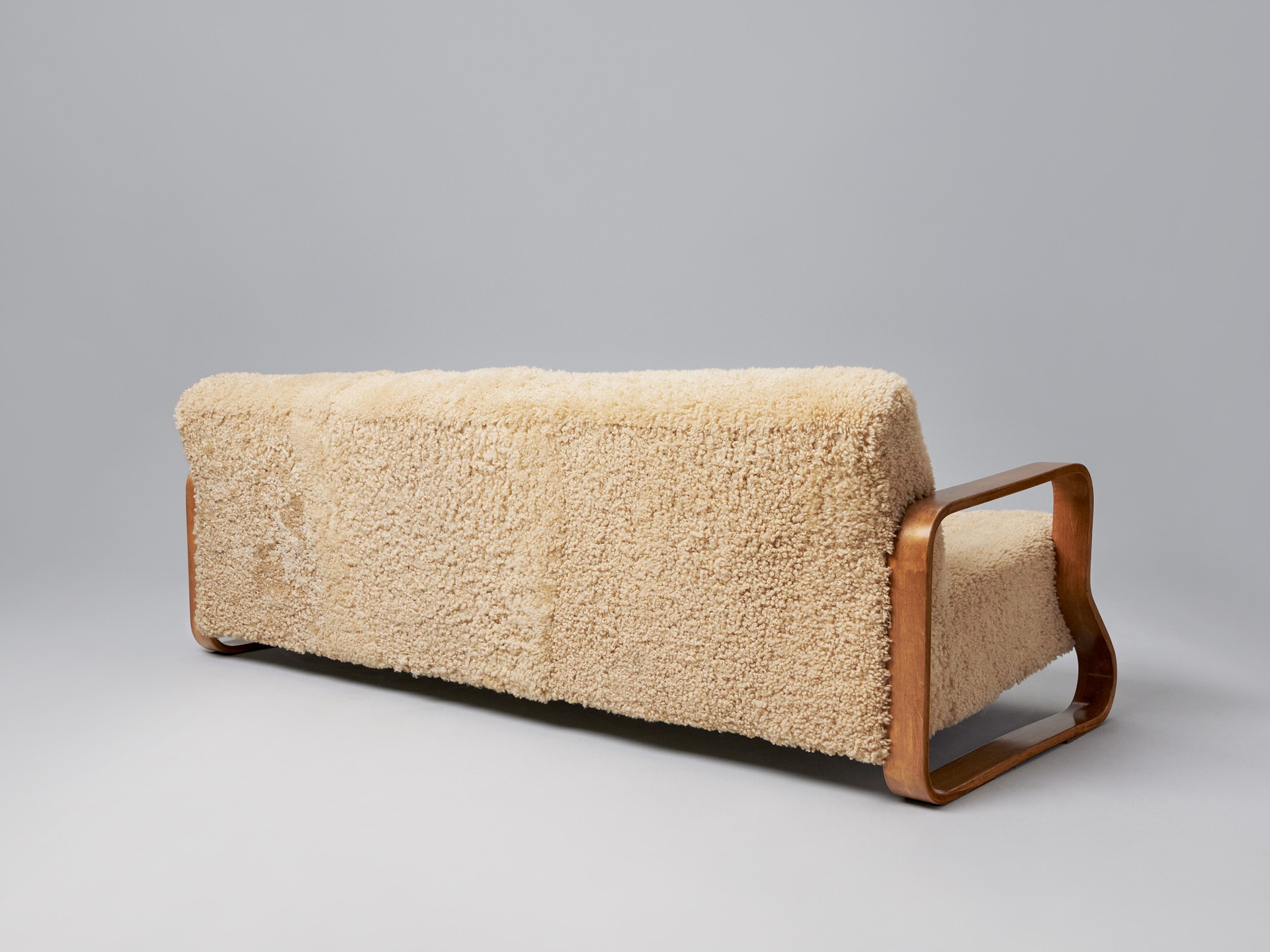 Alvar Aalto – Sofa - Jackson Design