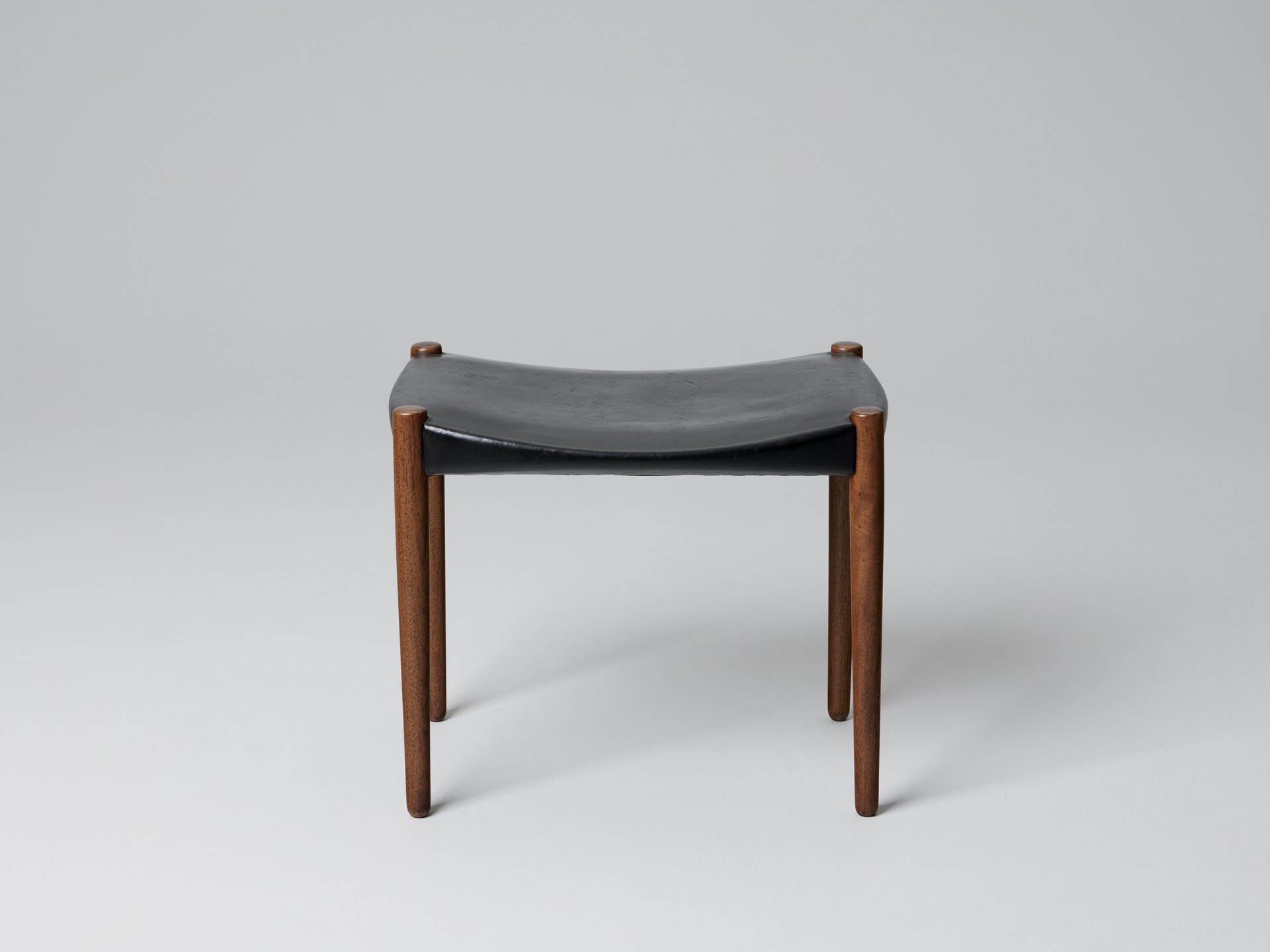 Ejner Larsen, Aksel Bender Madsen – Stool - Jackson Design