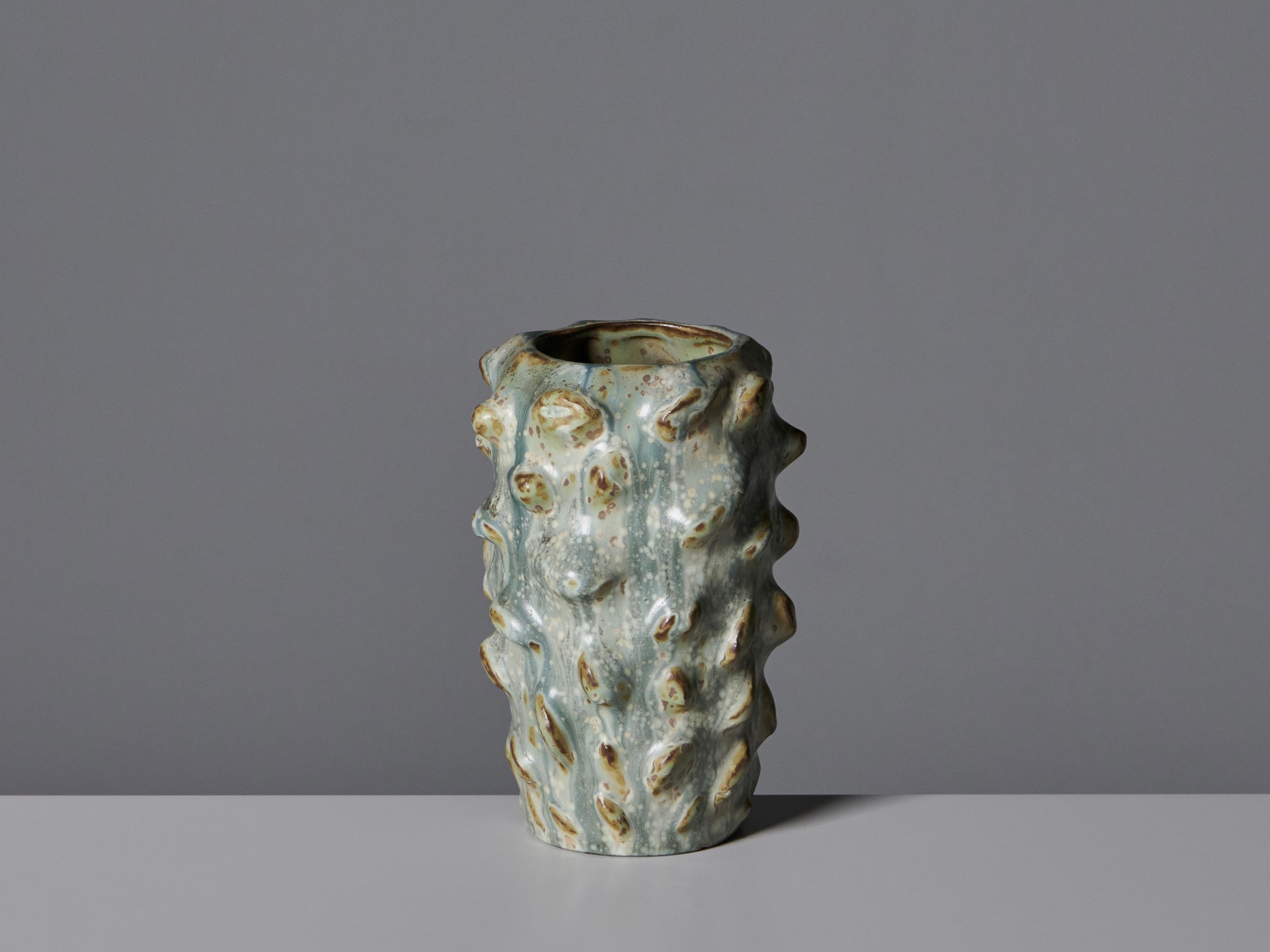 ENFOLD ダンボール Vase PO/プルオーバー ENFOLD（エンフォルド） 23SS オリーブブラウン コットン混 VASE