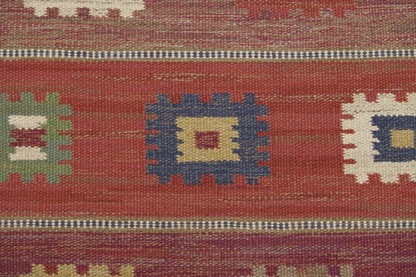 'Röd Grön Äng' Carpet