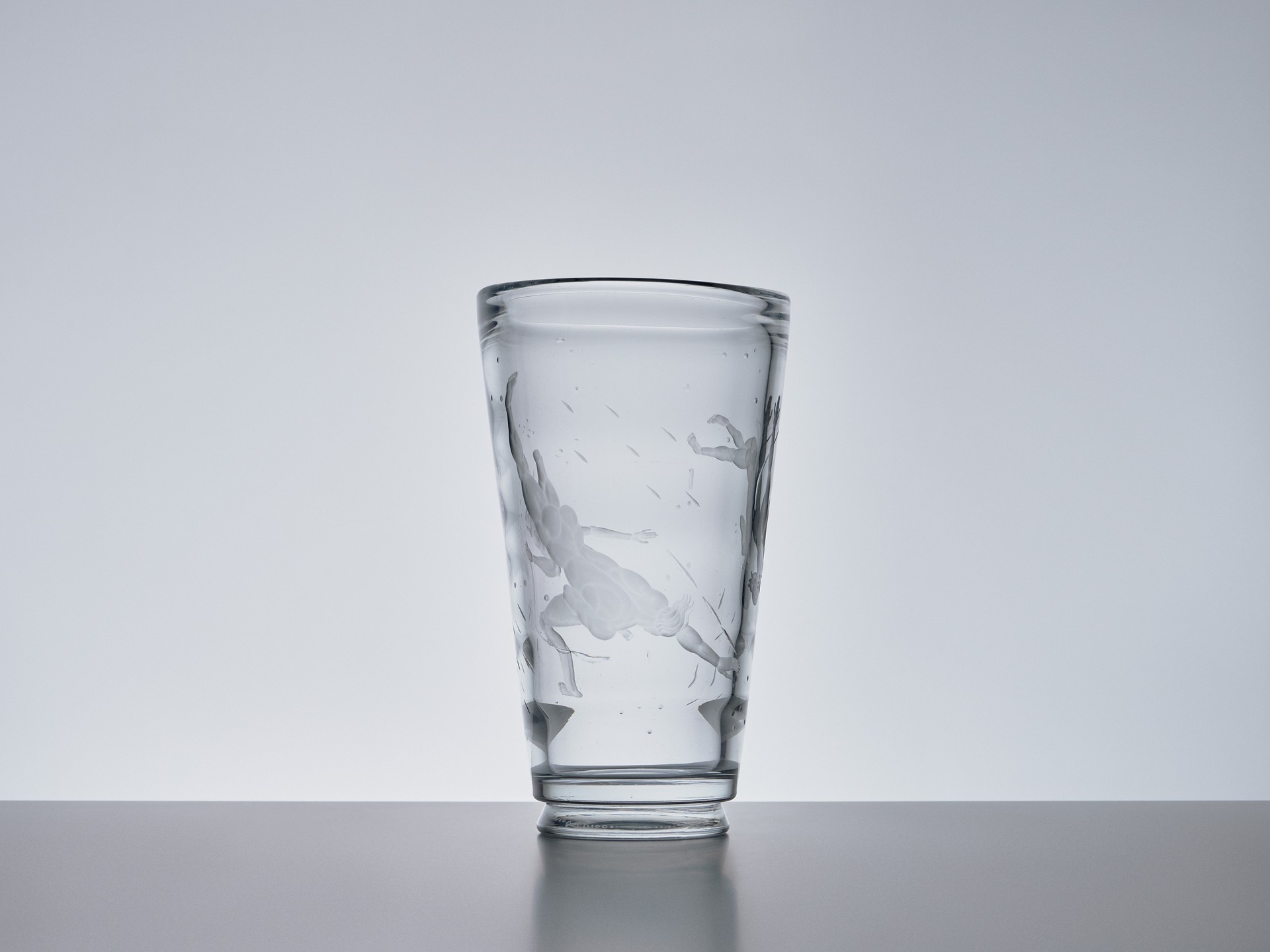 Vicke Lindstrand – 'Pearl Fisher' Vase - Jackson Design
