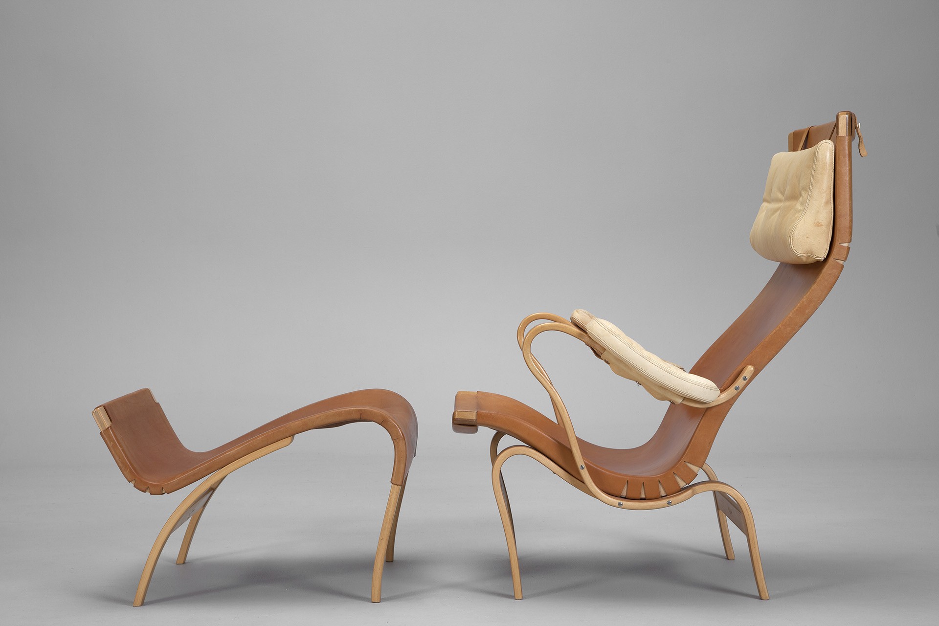 BRUNO MATHSSON/オットマン ウッド BEG Bruno Mathsson – 'Pernilla' Lounge Chair And Ottoman