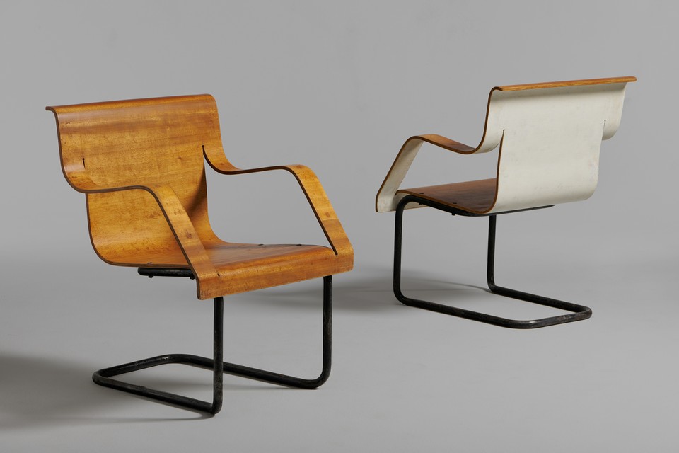 ALVAR　AALTO 14 Alvar Aalto's Iconic Chairs That Define Organic Modernism