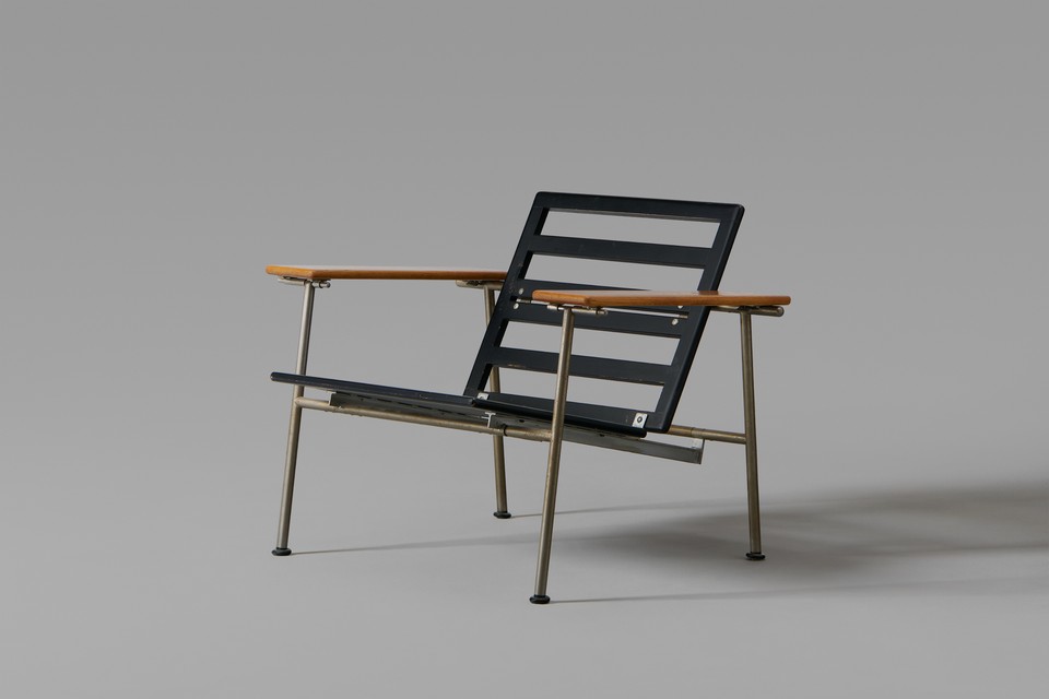 Yrjö Kukkapuro – Pair of 'Triennale' Chairs - Jackson Design