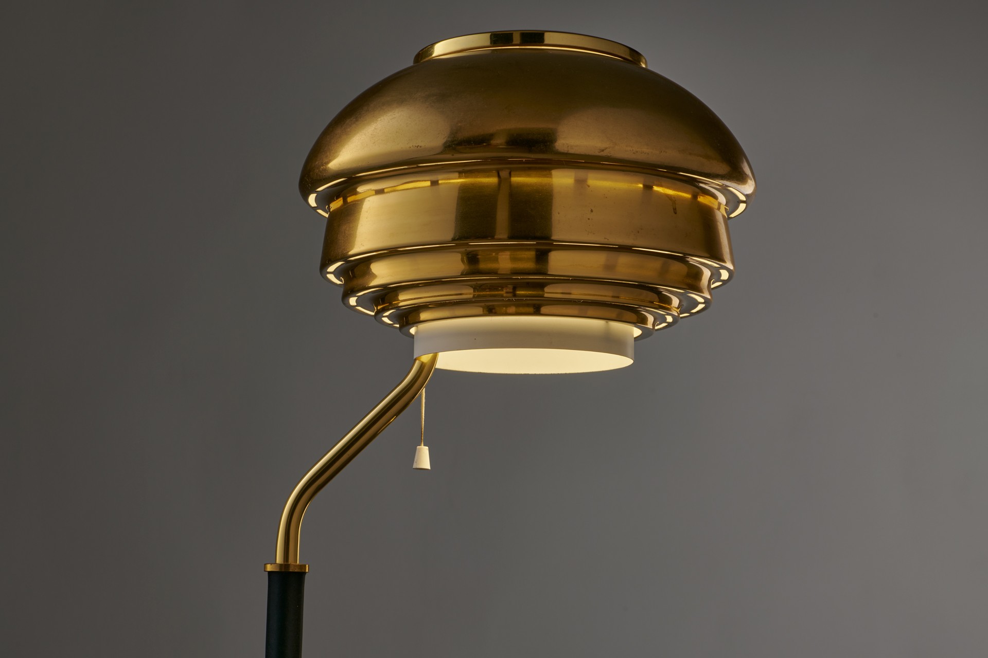 GA 67：Alvar Aalto Alvar Aalto – Floor Lamp Model no. A808 - Jackson Design