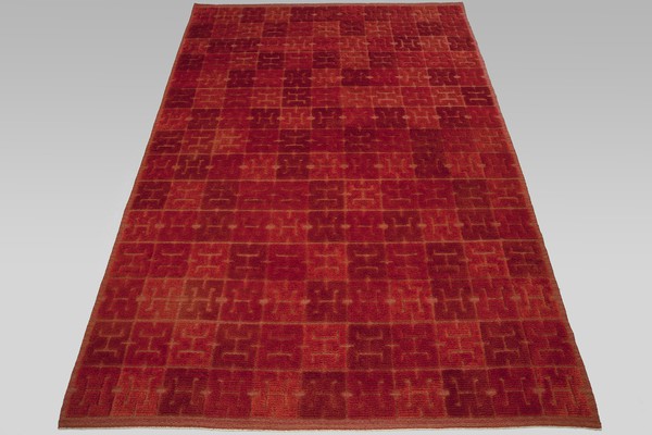 Large Carpet "Kinesen"