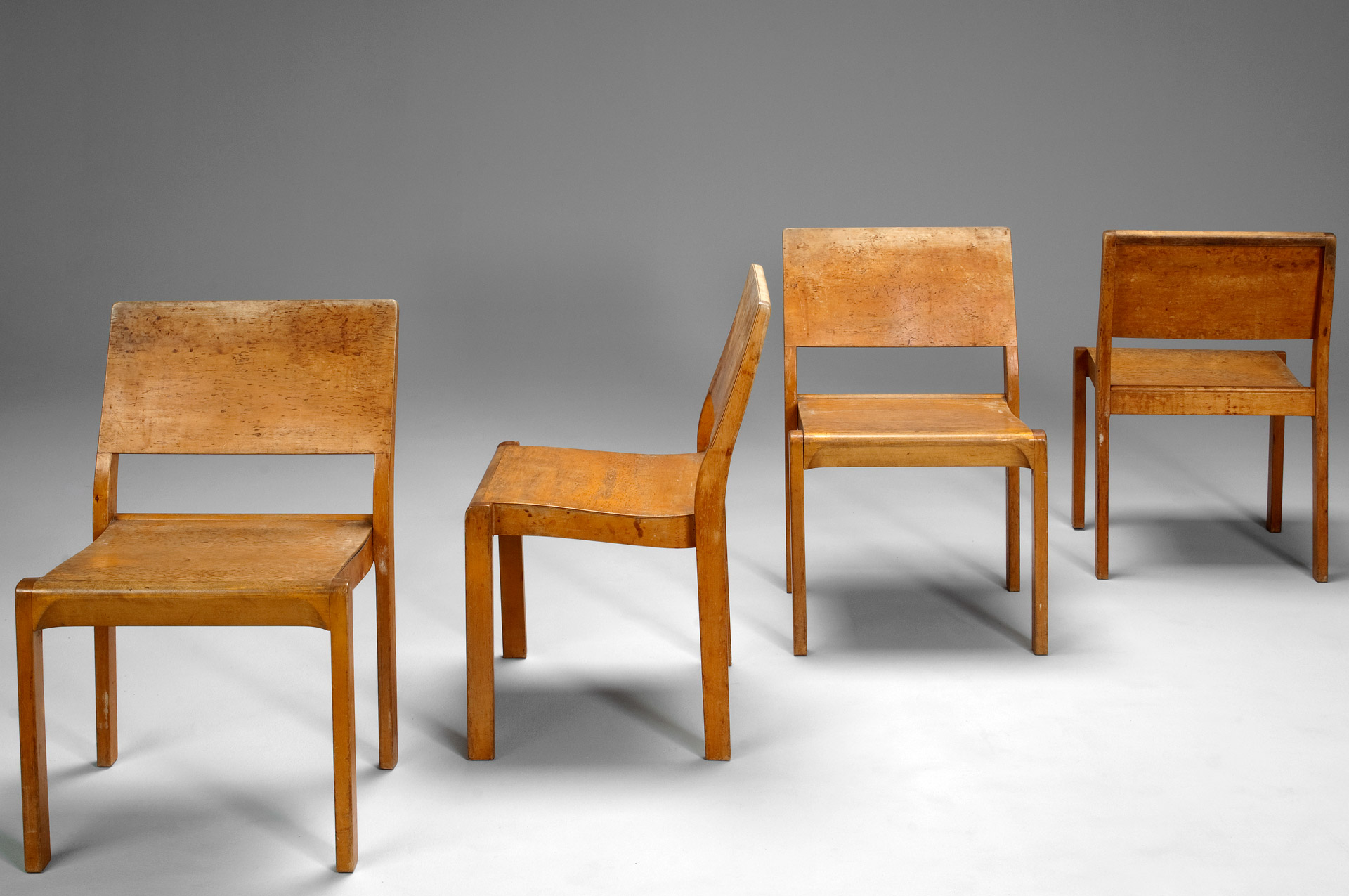 Alvar Aalto – Four Stacking Chairs No. 611 - Jackson Design