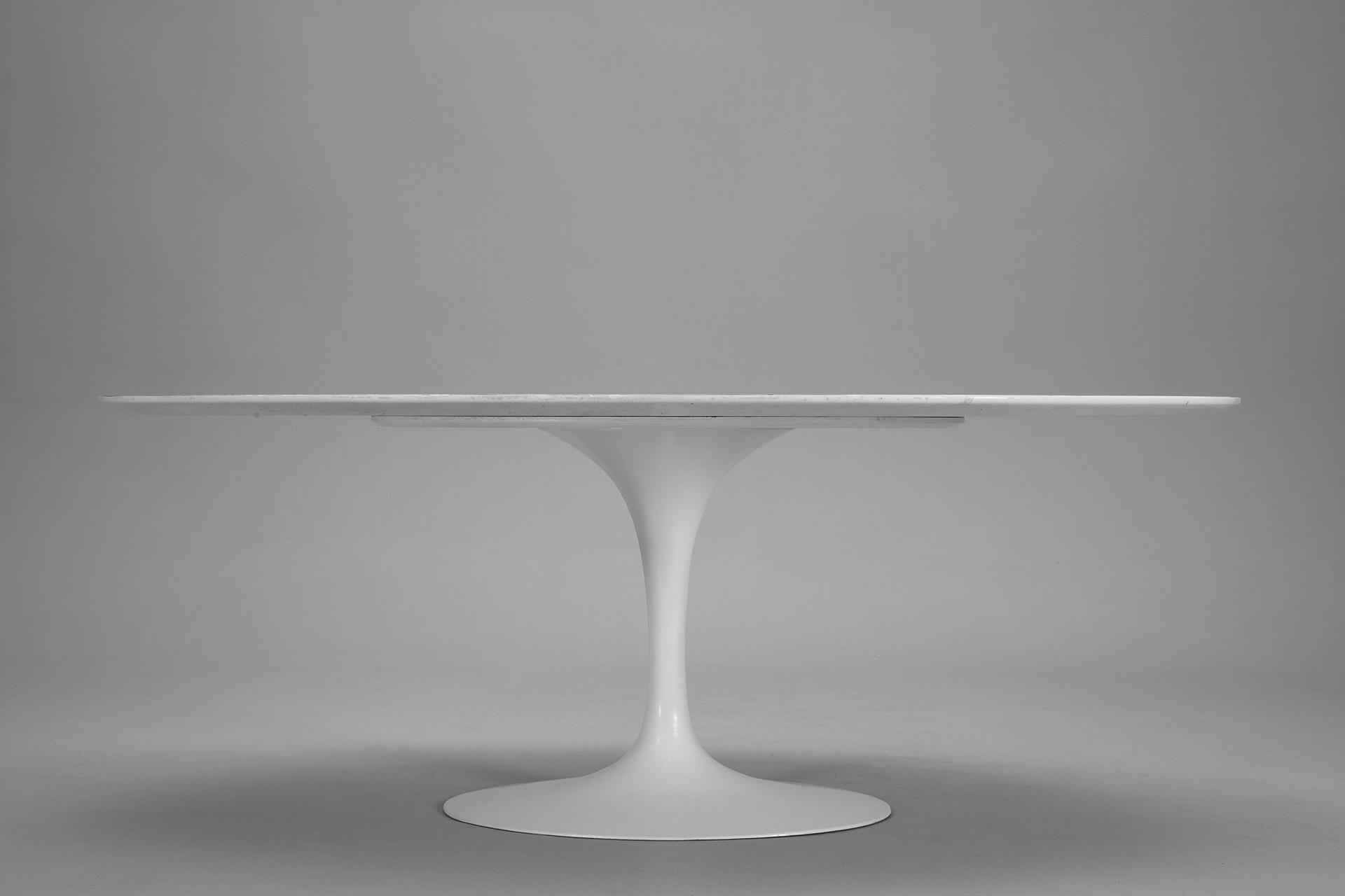 Jacksons Oval Tulip Table Eero Saarinen Jacksons Oval Tulip Table Eero Saarinen