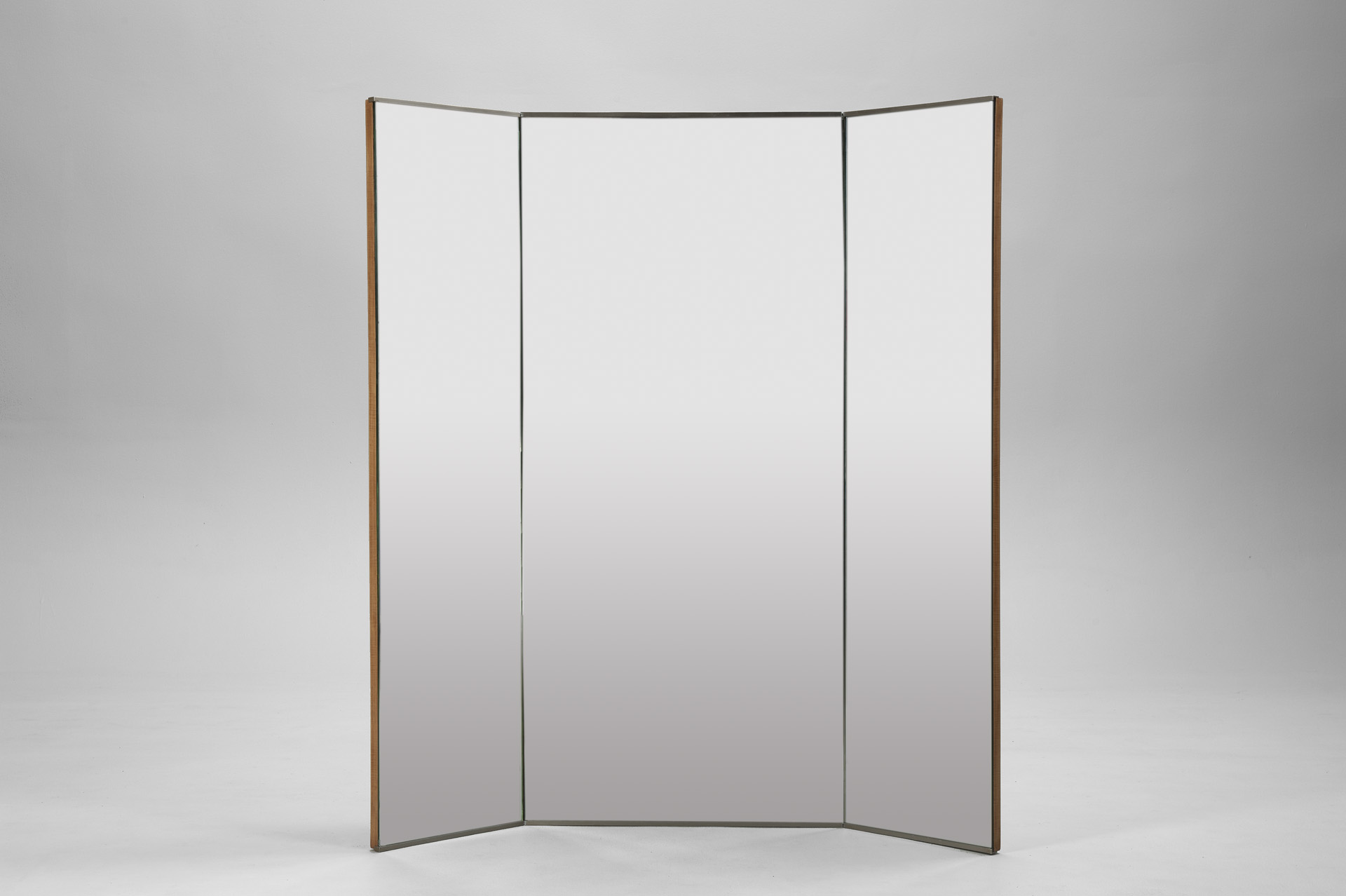 Jacksons Large Hanging Folding Mirror
