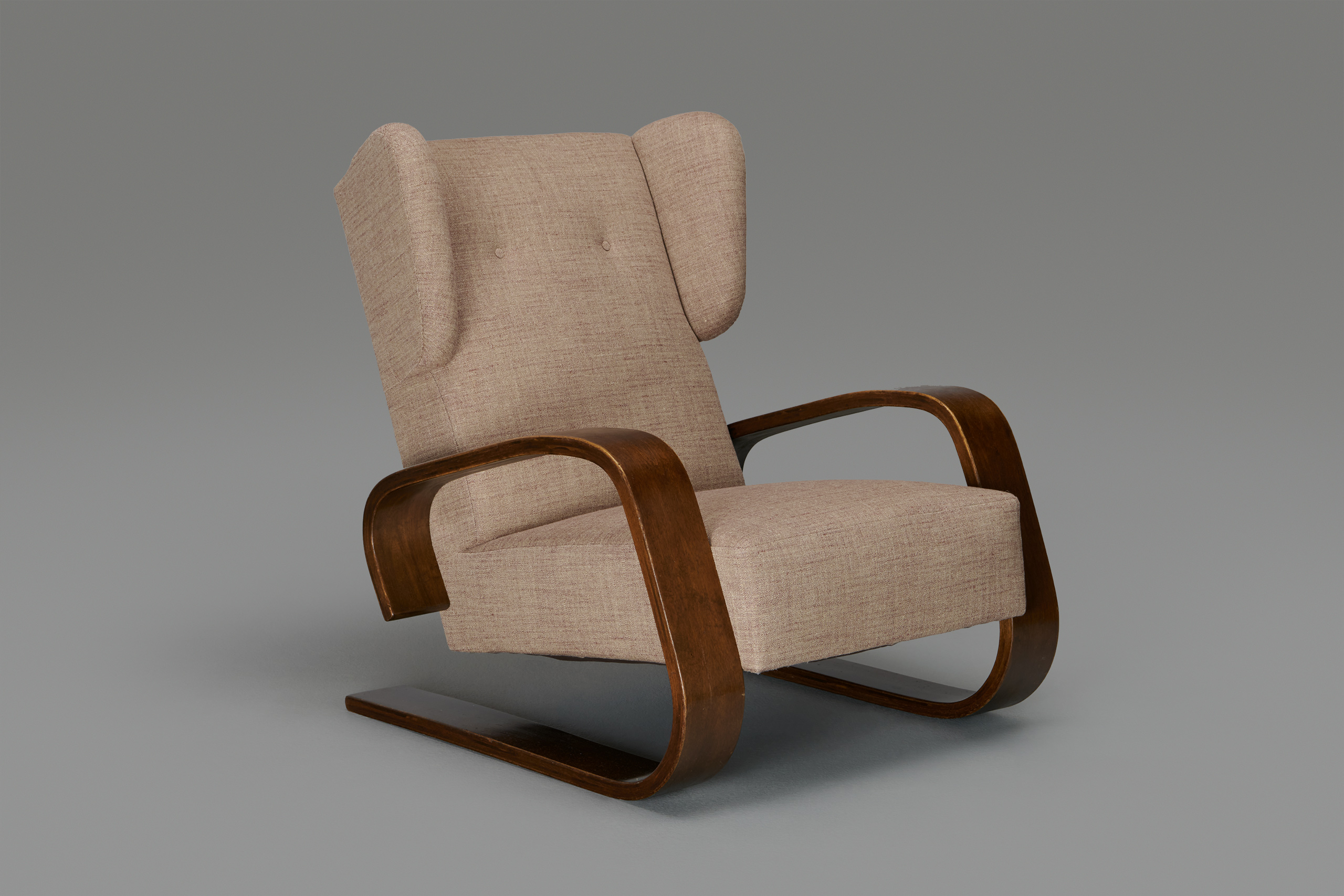 Alvar Aalto – High Back 'Tank' Armchair, model no. 38 - Jackson Design