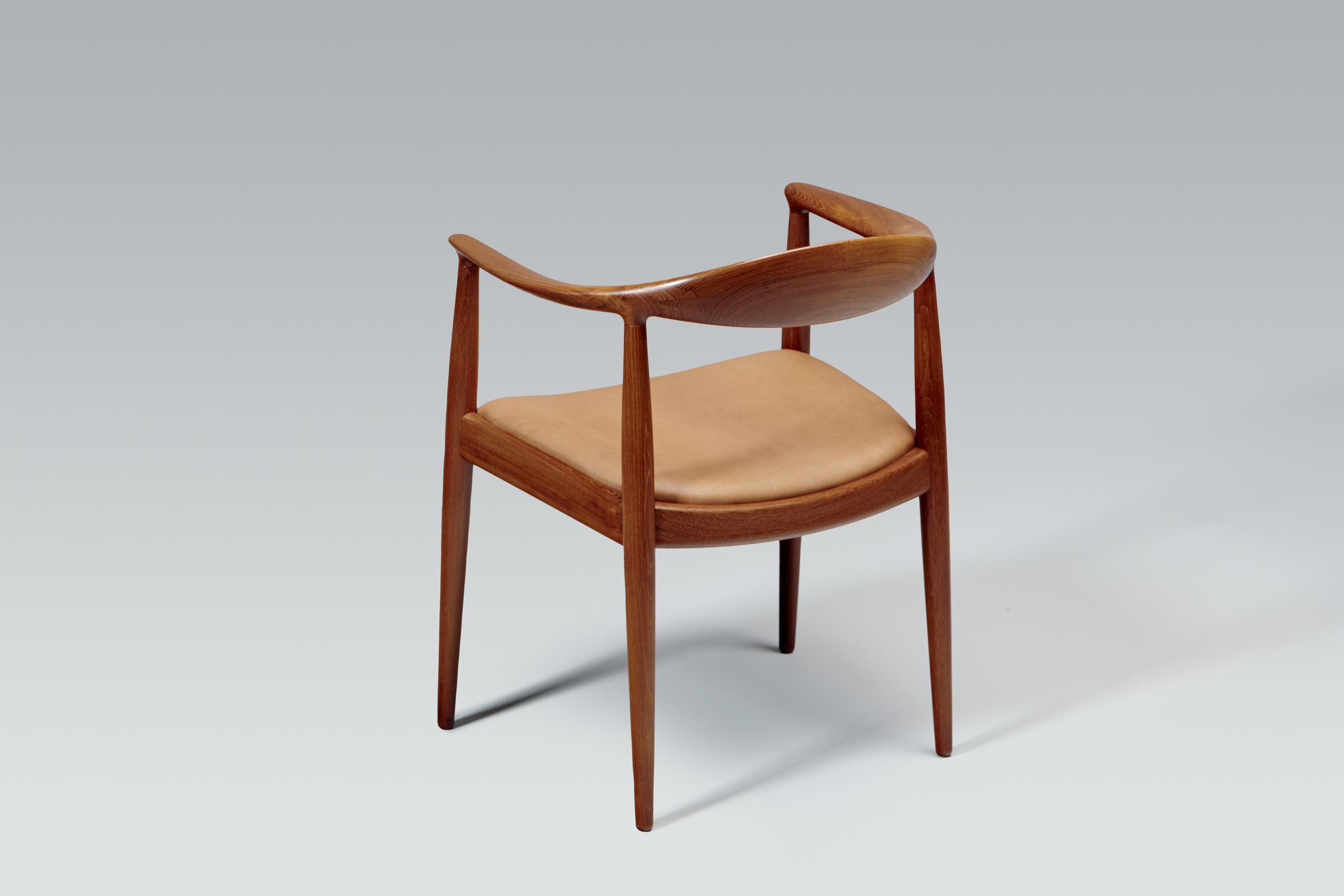 Hans J. Wegner – Set of Eight 'The Chair' - Jackson Design